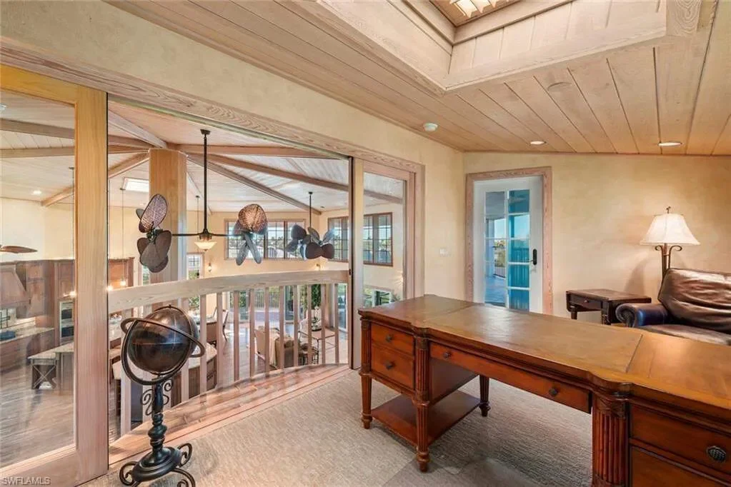 2451 Blind Pass CT, Sanibel, FL, 33957, USA, Sanibel, Florida, United States. - Photo 17