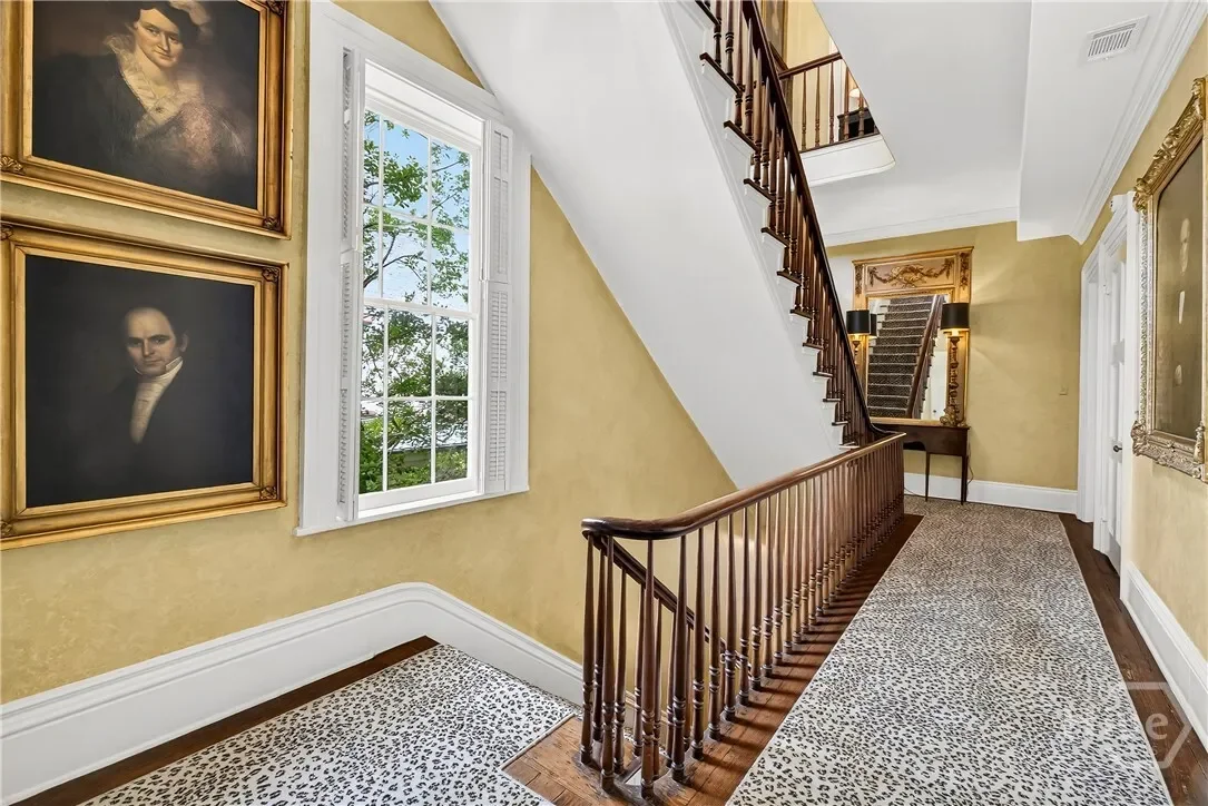 203 W Charlton Street, Savannah, Georgia, United States. - Photo 17