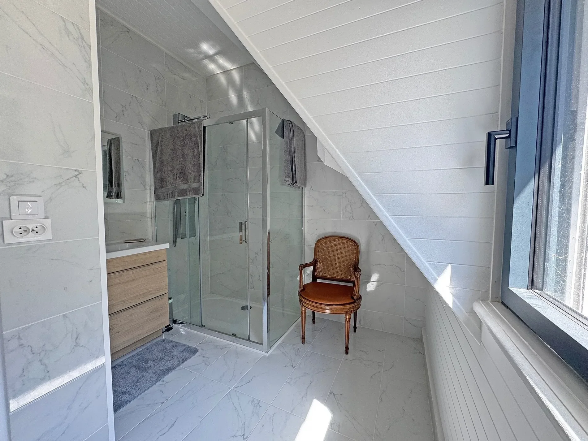 Gallery photo 3