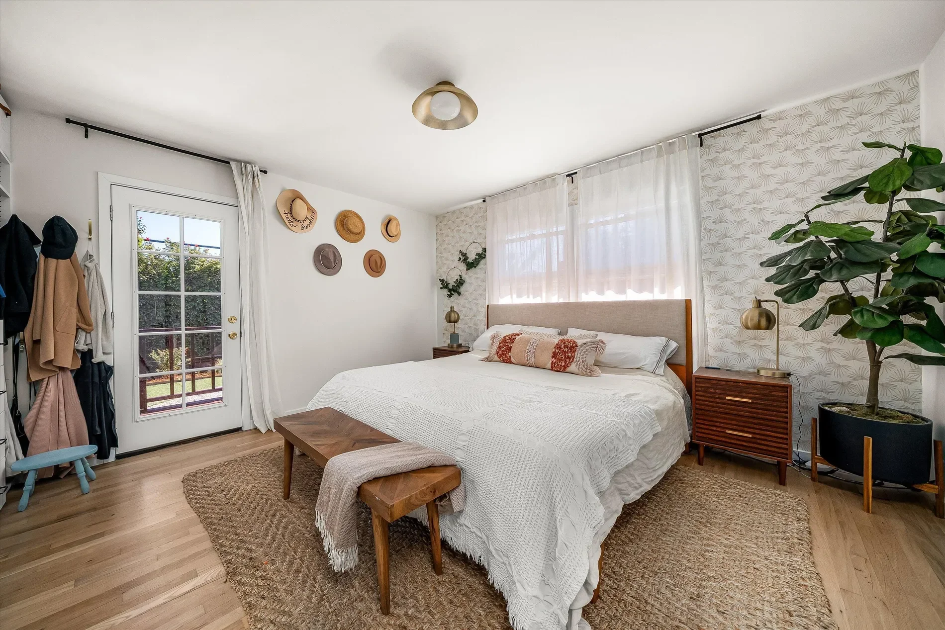 246 San Julian Avenue, Santa Barbara, California, United States. - Photo 13
