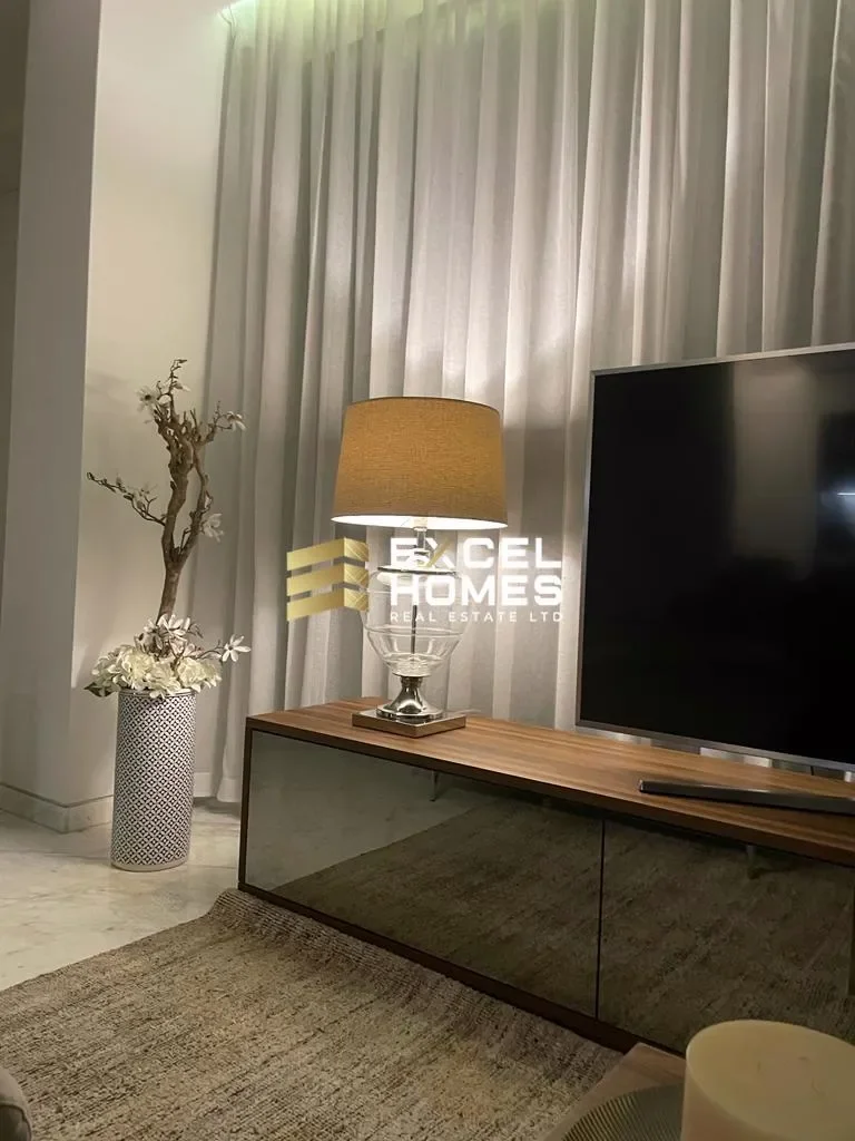 5 Bedrooms Bungalow In Birguma