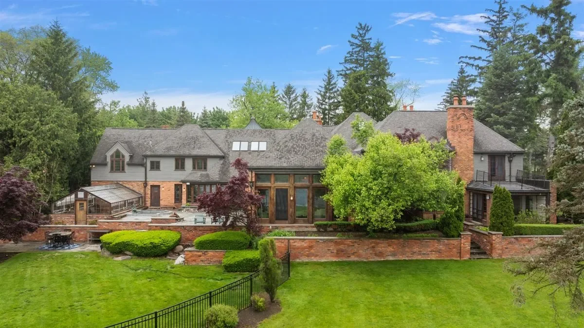 490 East Long Lake Road, Bloomfield Hills, Michigan, United States. - Photo 34