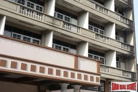 Land for Sale with Five Storey Apartment Building on Sukhumvit 77, Bangkok