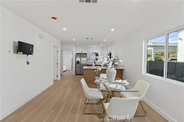 11113 S Budlong Avenue, Los Angeles, CA 90044, Los Angeles, California, United States. - Photo 8