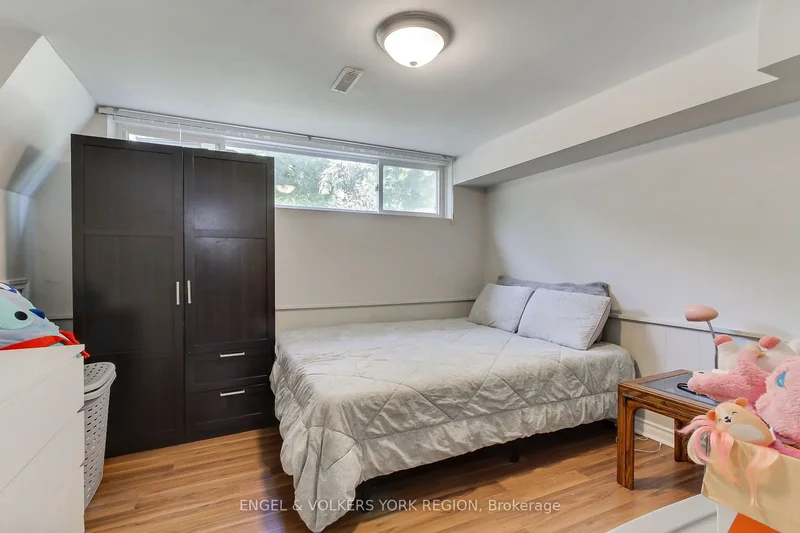 256 Penn Avenue, Newmarket, Ontario, Canada. - Photo 29