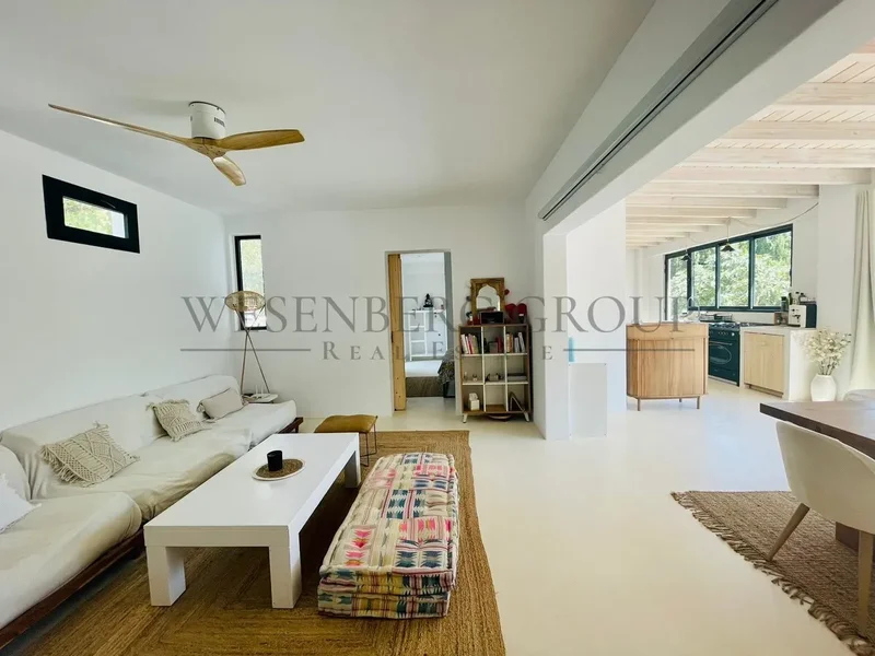 Sa Carroca, Balearic islands, Sa Carroca, Sant Josep de sa Talaia, Balearic Islands, Spain. - Photo 2