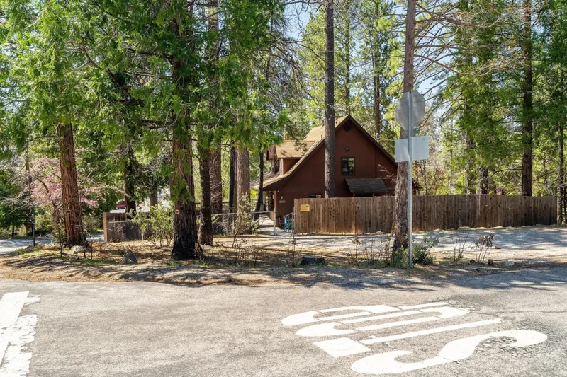 54025 Pine Crest Avenue , Idyllwild-Pine Cove, CA 92549, Idyllwild-Pine Cove, California, United States. - Photo 35
