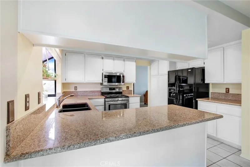 6843 Renato Court, Chino, CA 91710, Chino, California, United States. - Photo 12