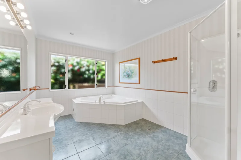 2 Fairview Terrace Waipahihi, Taupo, WKO, Taupo, Waikato, New Zealand. - Photo 24