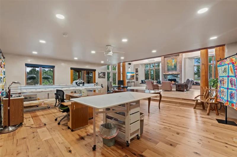 4 Sierra Verde , Santa Fe, NM 87507, Santa Fe, New Mexico, United States. - Photo 46
