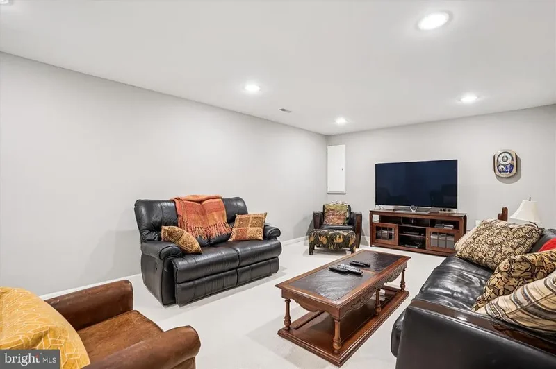 43414 WESTCHESTER SQ SQUARE, LEESBURG, VA 20176, Leesburg, Virginia, United States. - Photo 22