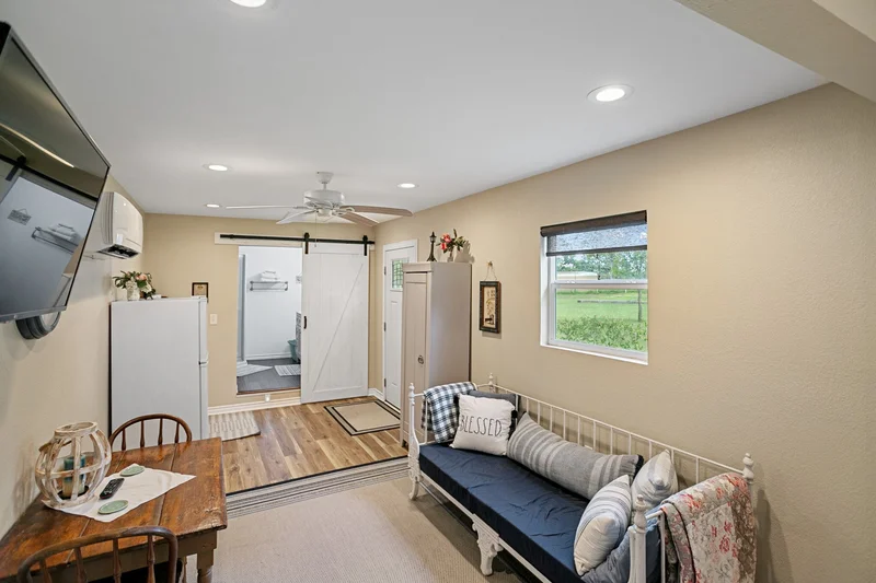 1034 South Tesch St , Bellville, TX 77418, Bellville, Texas, United States. - Photo 36