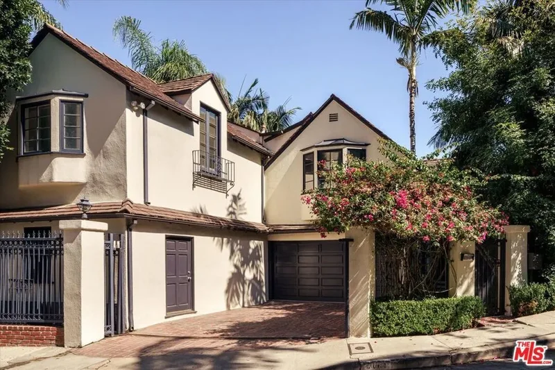 7064 La Presa Drive, Los Angeles, California, United States. - Photo 4