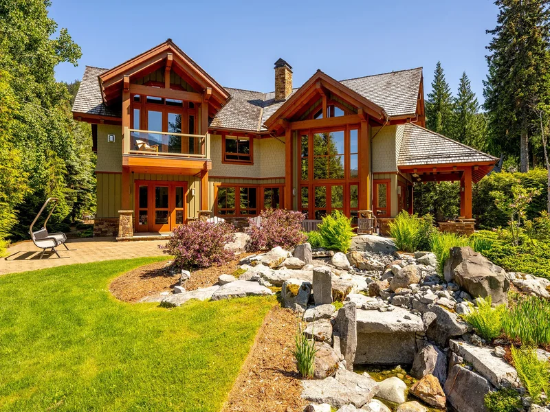 2219 Lake Placid Road, Whistler, CANADA, Whistler, British Columbia, Canada. - Photo 8