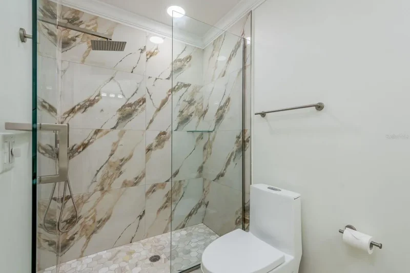 417 E BOCA CIEGA POINT BLVD N #417, Madeira Beach, Florida, United States. - Photo 2
