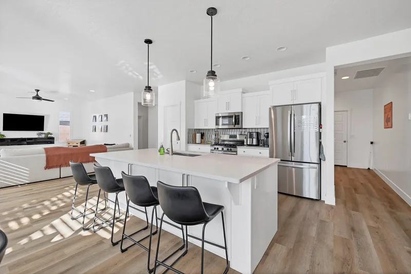 3052 E Photinia Drive, St George, UT 84790, St. George, Utah, United States. - Photo 2