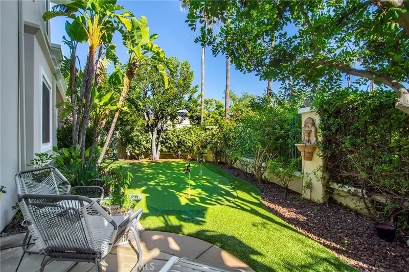 19134 Briarfield Way, Los Angeles, California, United States. - Photo 58