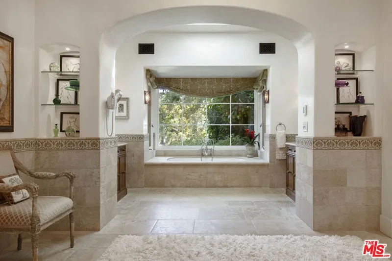 1360 E Mountain Drive, Montecito, California, United States. - Photo 15