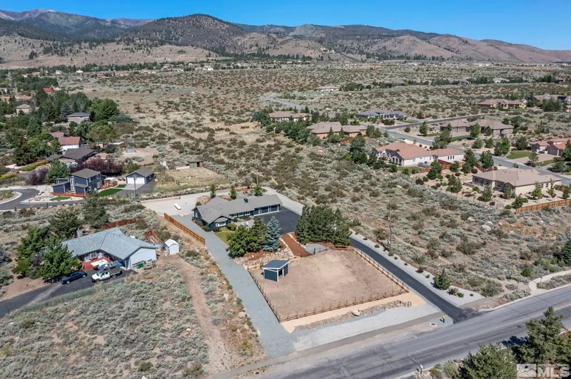 15245 Callahan Road, Reno, NV 89511, Reno, Nevada, United States. - Photo 10