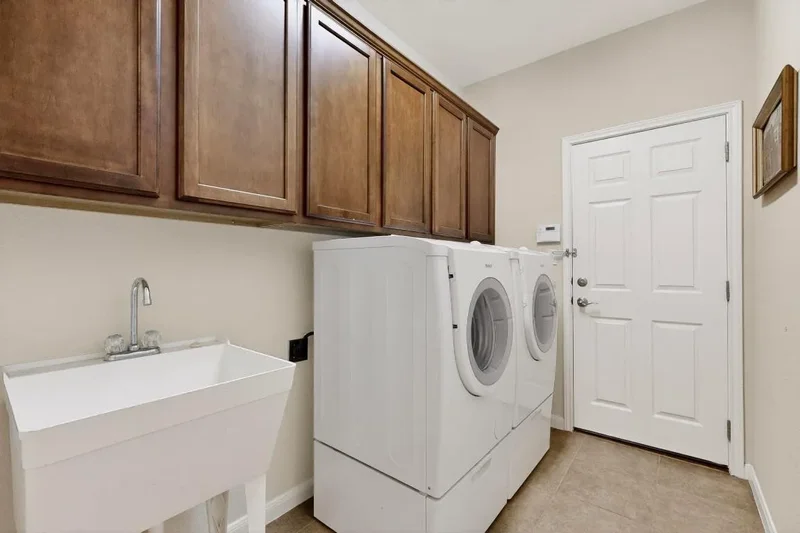 121 Quarry Park Cove, Liberty Hill, TX 78642, Liberty Hill, Texas, United States. - Photo 19