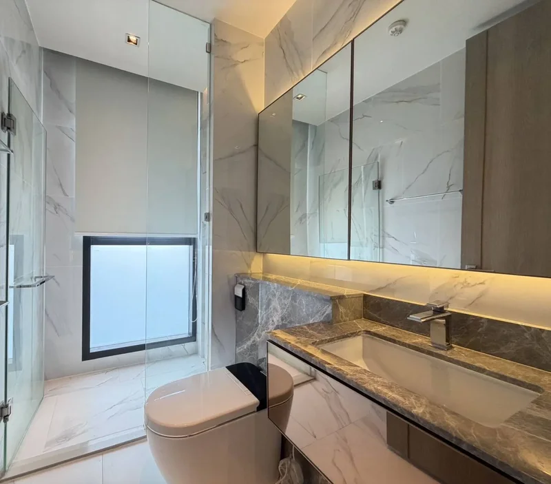 Bangkok, Sathon, Bangkok, Bangkok, Krung Thep Maha Nakhon, Thailand. - Photo 21