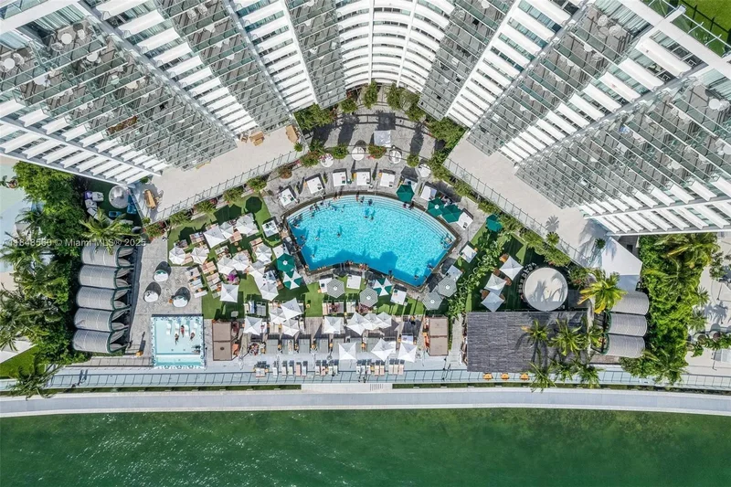 1100 West Ave, Miami Beach, FL 33139, Miami Beach, Florida, United States. - Photo 21