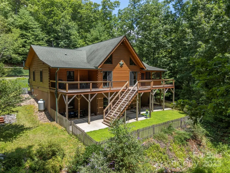 23 Jay Foster Way, Saluda, NC 28773, Saluda, North Carolina, United States. - Photo 15
