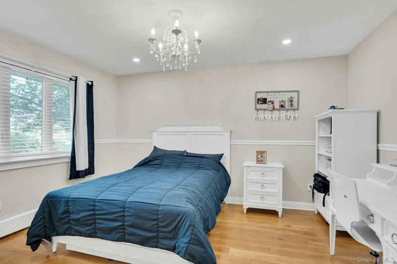 1 Regency Lane, Huntington Station, New York, United States. - Photo 28