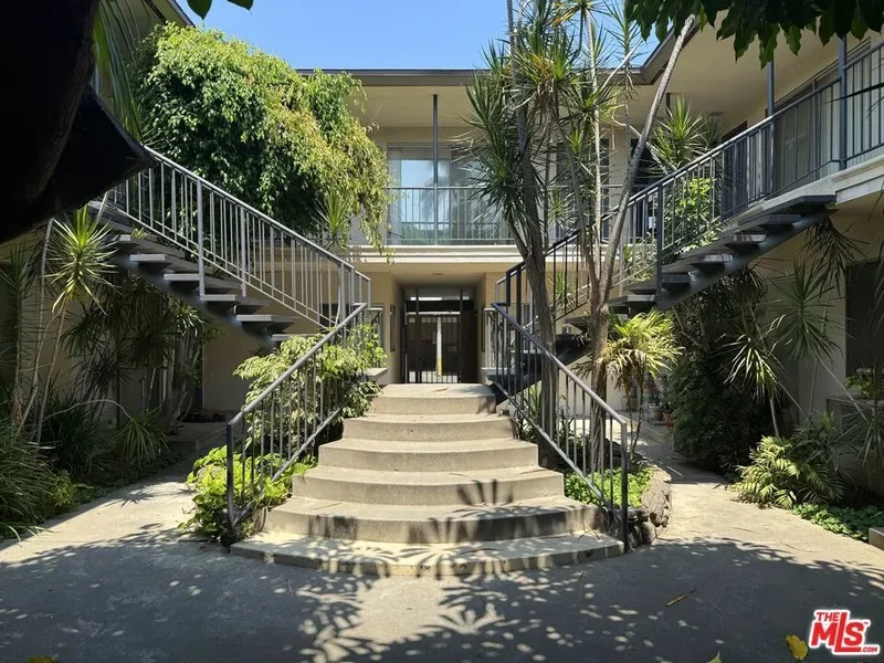 920 N 1st Street, Alhambra, California, United States. - Photo 16