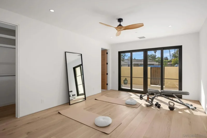 6323 Mimulus, Rancho Santa Fe, California, United States. - Photo 2