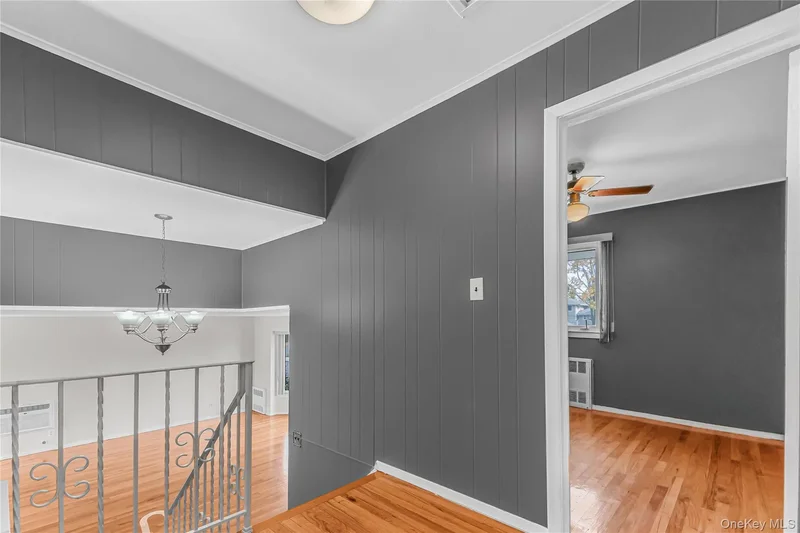2 Deer Path Lane, Syosset, NY 11791, Syosset, New York, United States. - Photo 24