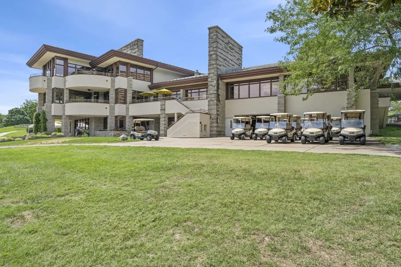 5233 S Stirling Way, Springfield, MO 65809, Springfield, Missouri, United States. - Photo 27