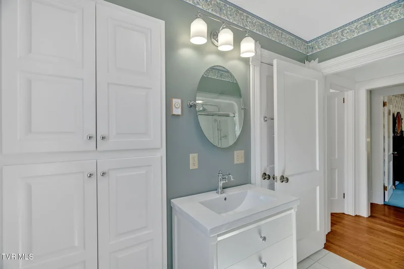 308 Pearl Avenue, Big Stone Gap, VA 24219, Big Stone Gap, Virginia, United States. - Photo 36