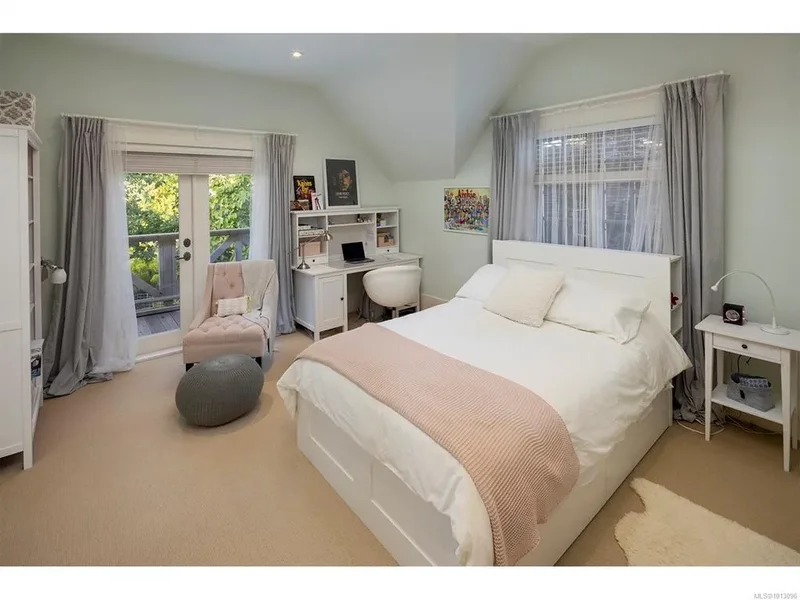 2766 Sea View Rd, Saanich, BC, V8N1K8, CANADA, Saanich, British Columbia, Canada. - Photo 61