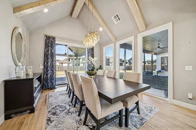 Thumbnail 28
