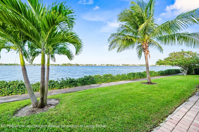 2190 Ibis Isle, Palm Beach, Florida, United States. - Photo 26