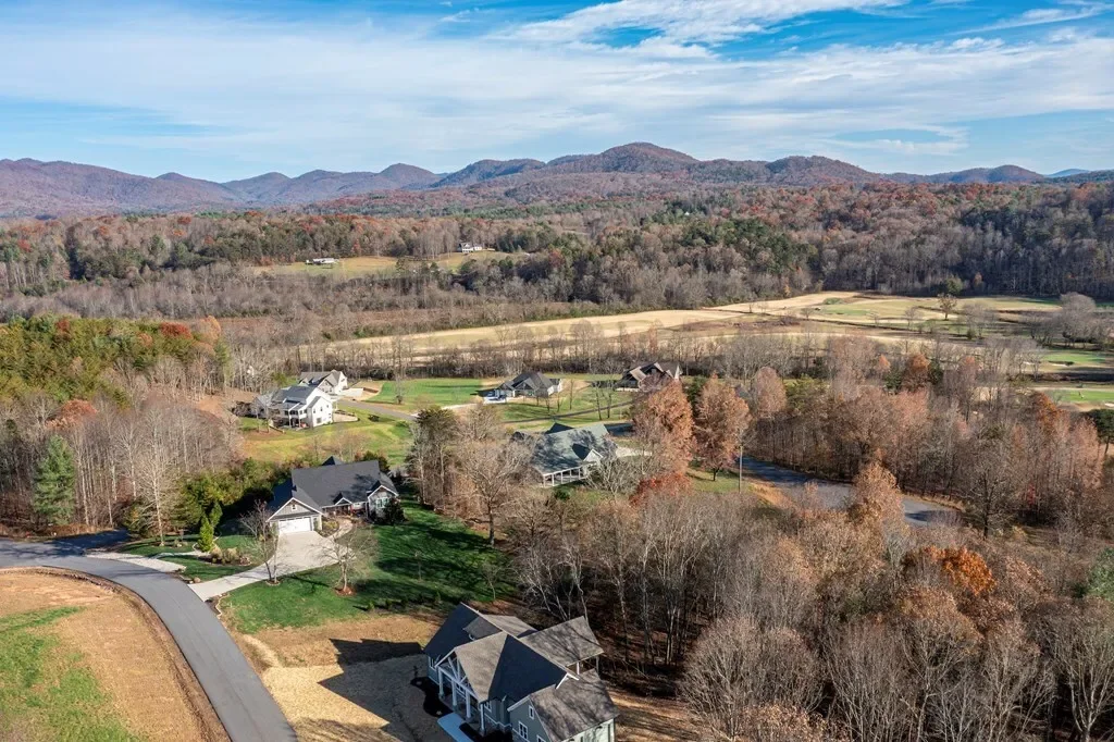 868 Old Owen Drive, Blairsville, Georgia, United States. - Photo 56