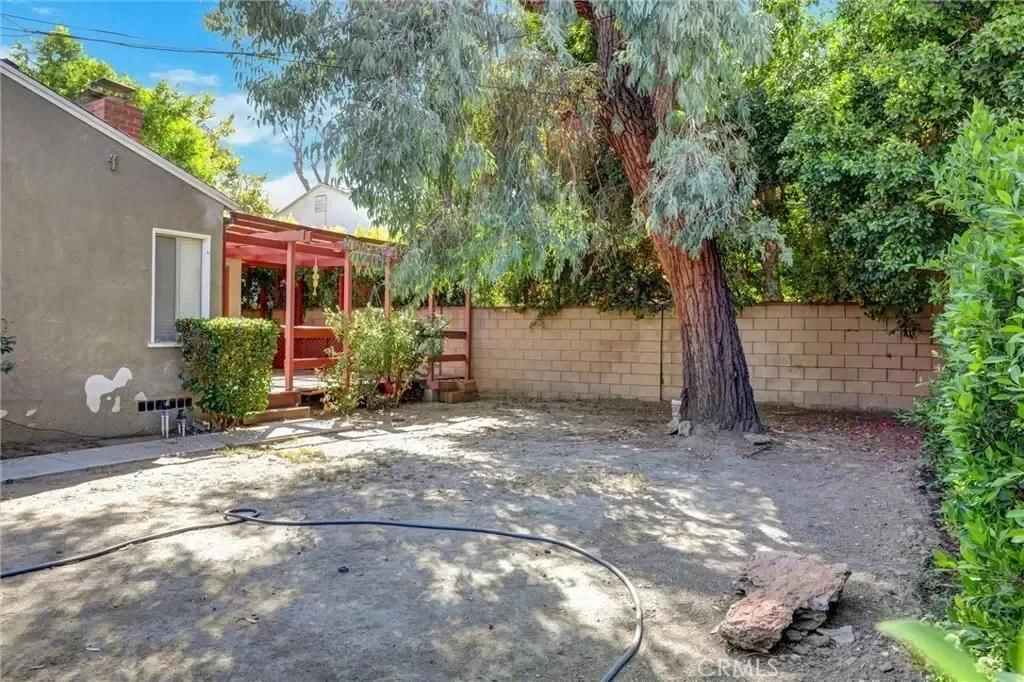 15123 Killion Street, Los Angeles, California, United States. - Photo 24