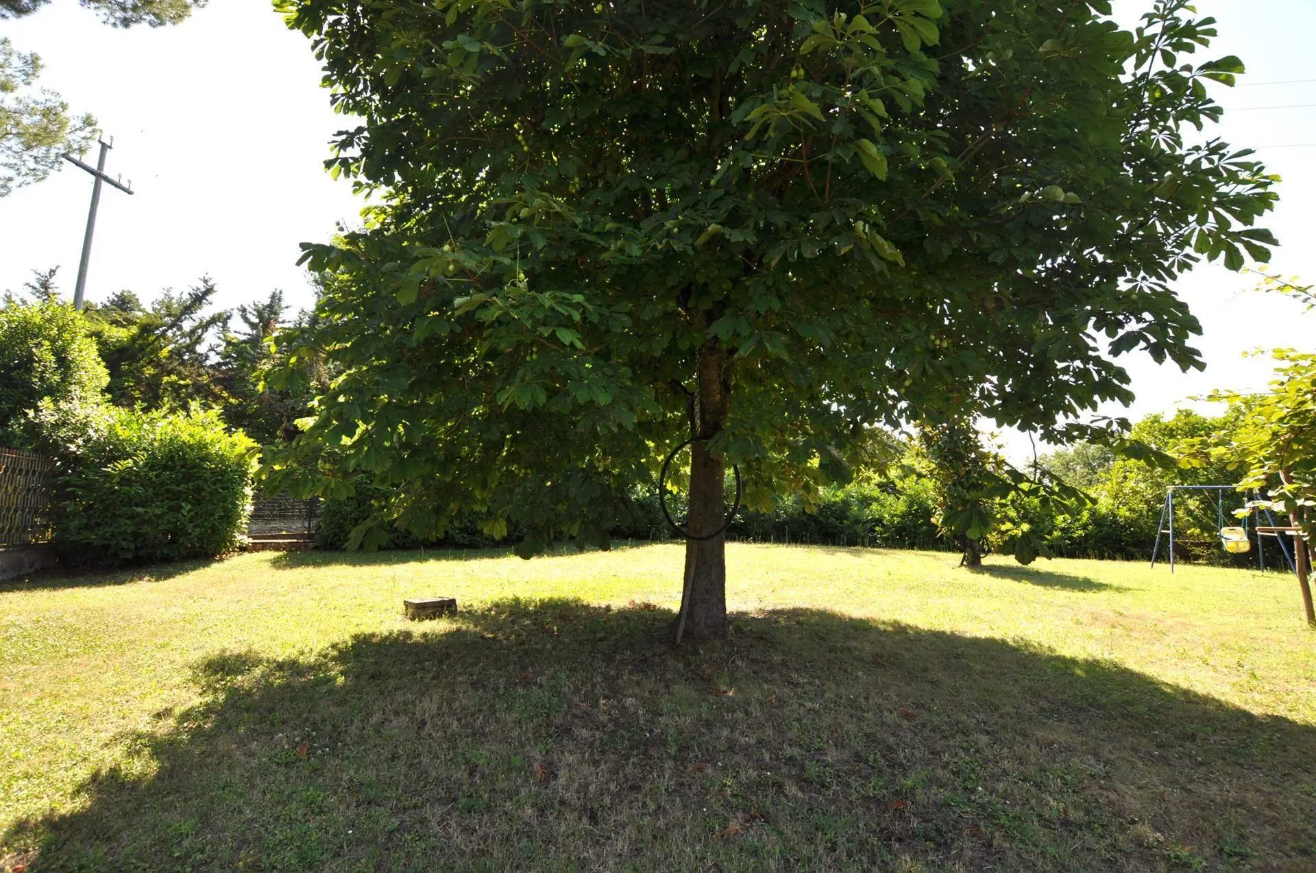 Exterior photo 8