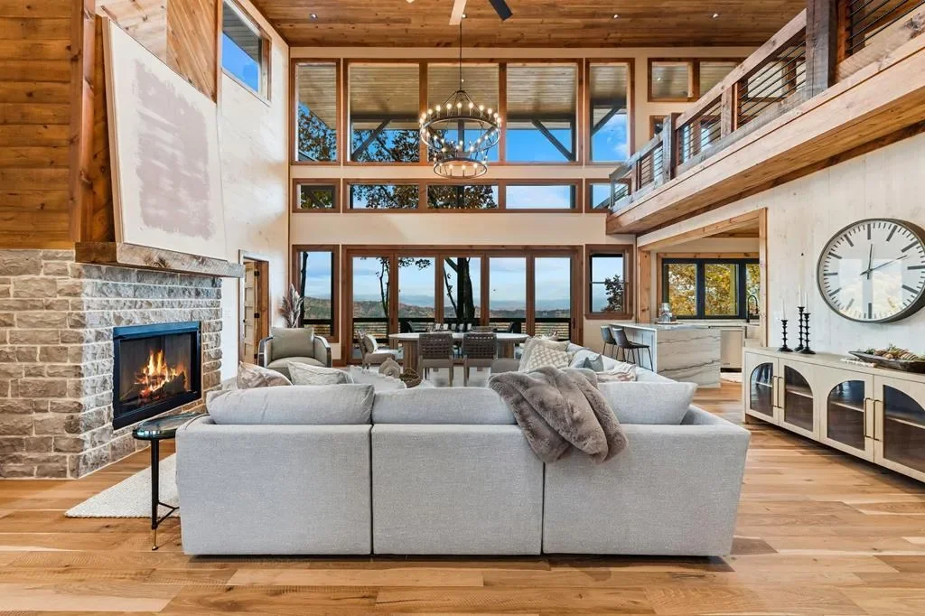 225 Grand Vista Drive, Blue Ridge, Georgia, United States. - Photo 18