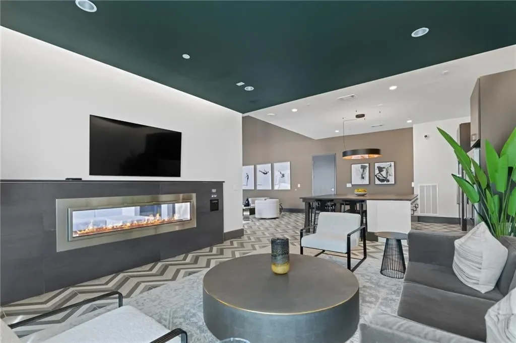 775 Juniper Street NE 107, Atlanta, Georgia, United States. - Photo 23