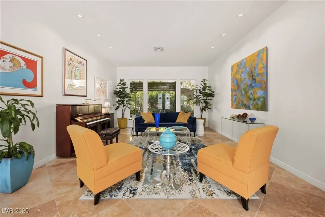 9004 Rolling Knoll Court, Las Vegas, Nevada, United States. - Photo 11