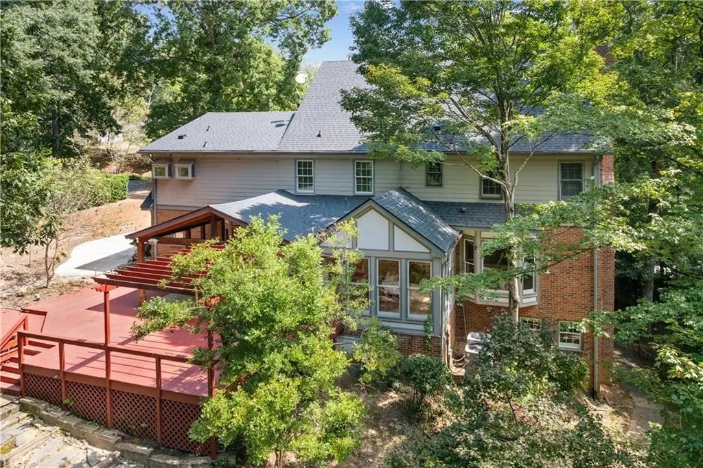 7300 Chattahoochee Bluff Drive, Atlanta, Georgia, United States. - Photo 8