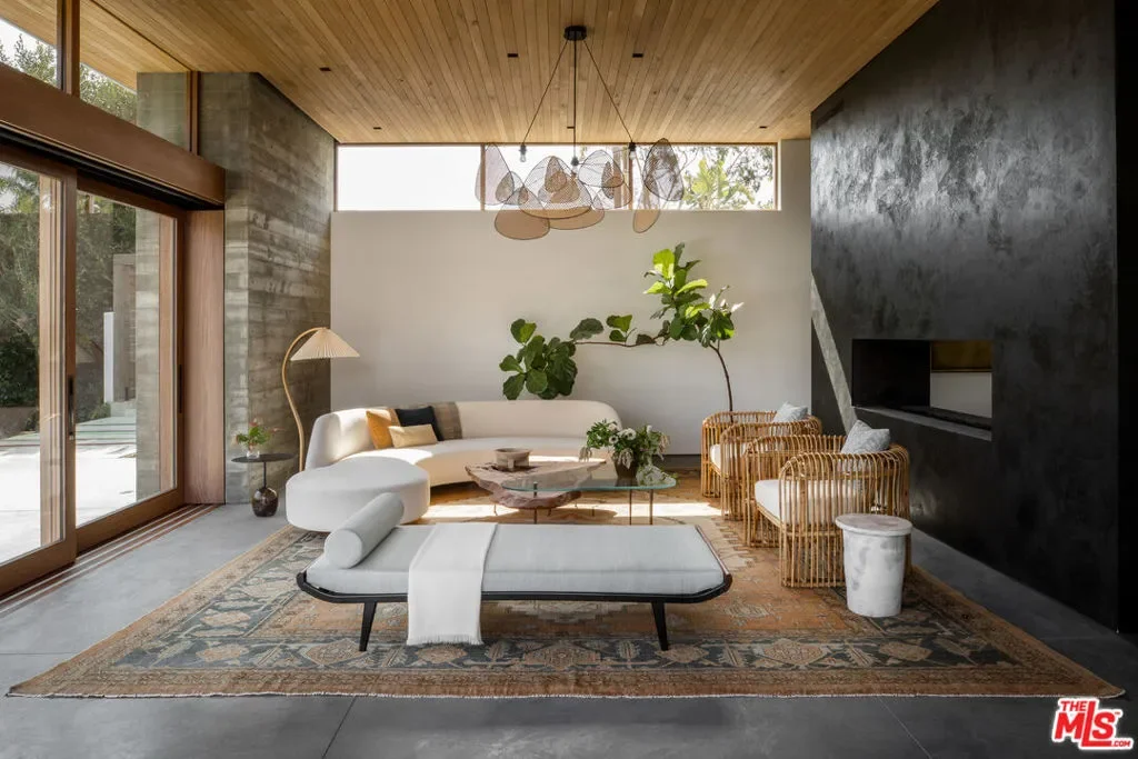 6708 Wildlife Road, Malibu, California, United States. - Photo 9