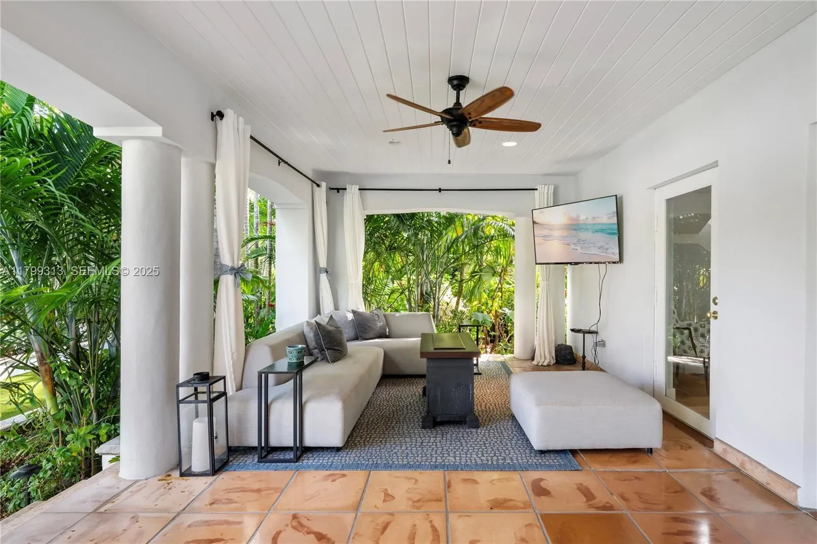 725 Vilabella Ave, Coral Gables, Florida, United States. - Photo 34