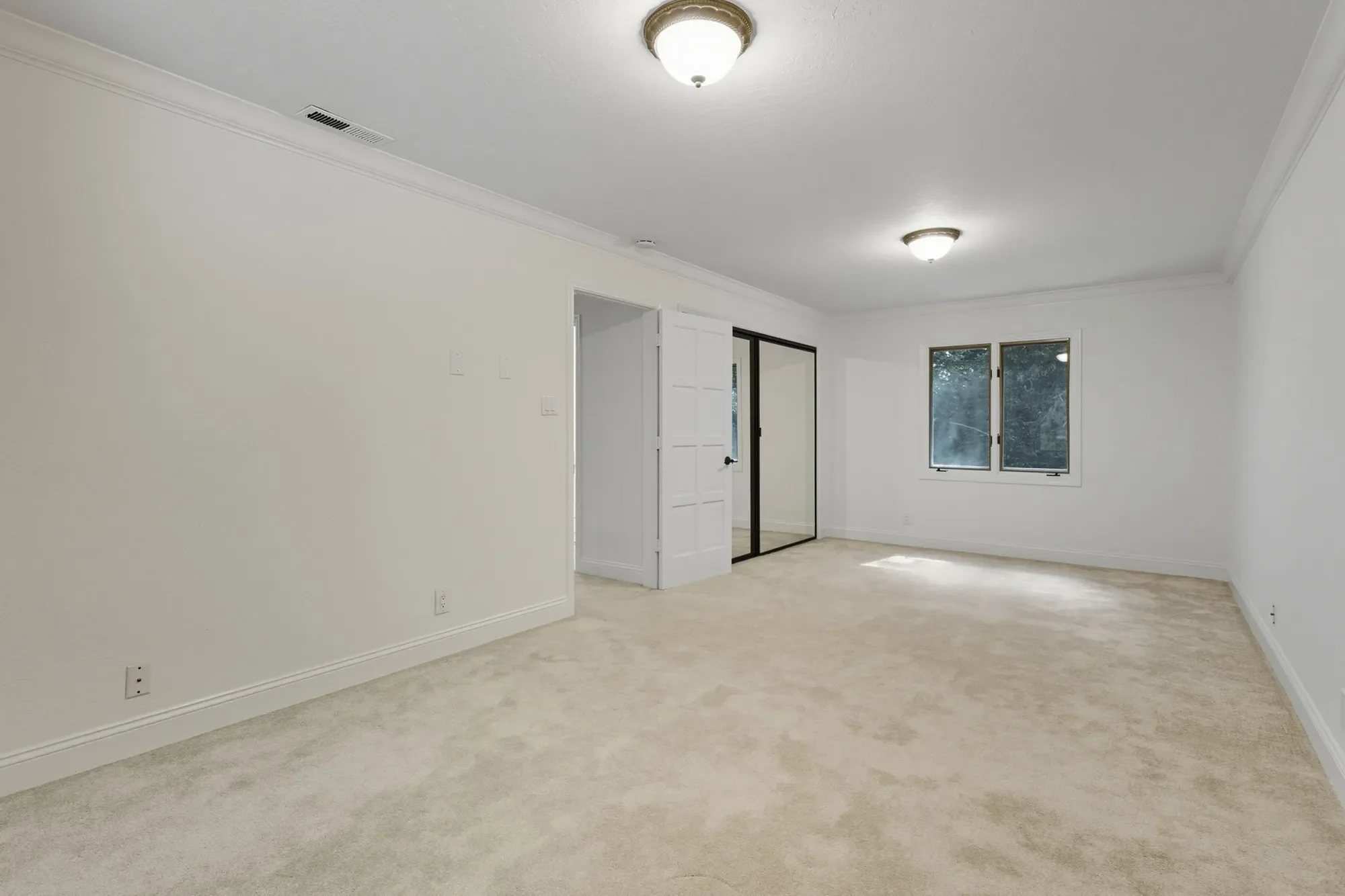 23489 Hutchinson Road , Los Gatos, CA 95033, Los Gatos, California, United States. - Photo 13