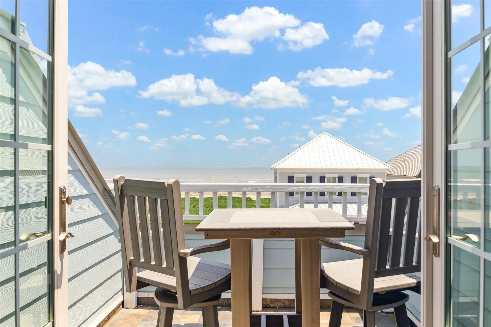 1822 Seaside Drive, Galveston, Texas, United States. - Photo 19
