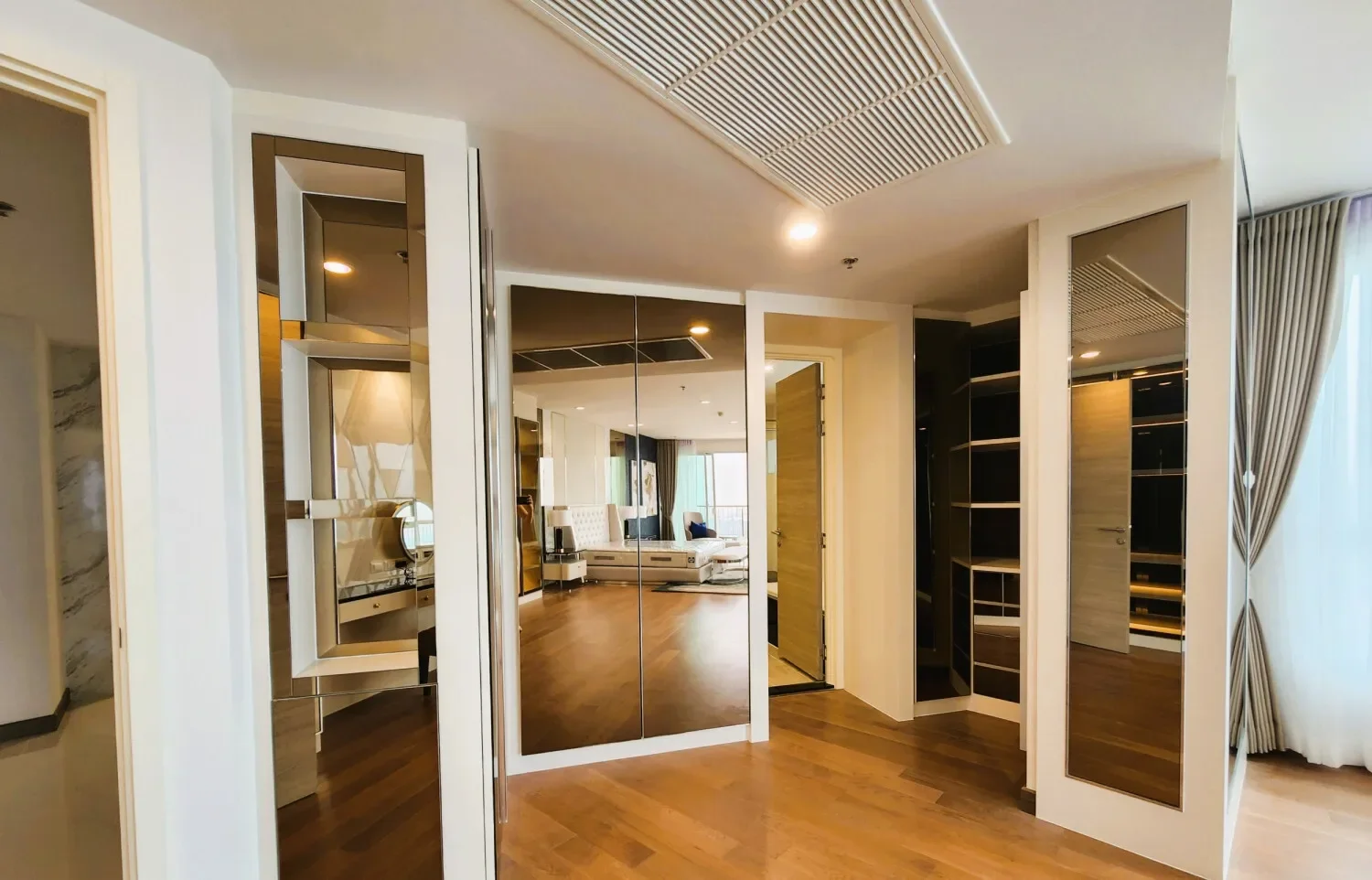 Gallery photo 4