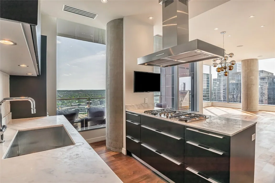 210 Lavaca Street Unit 2903, Austin, TX 78701, Austin, Texas, United States. - Photo 15