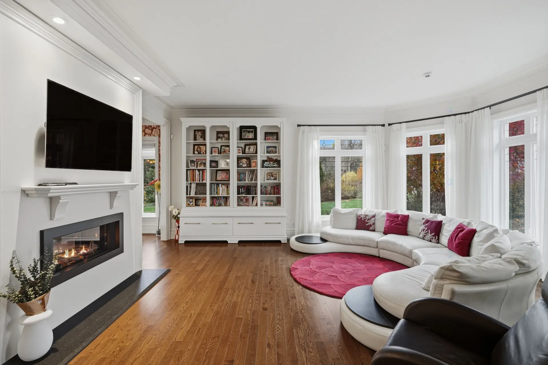 Gallery photo 6